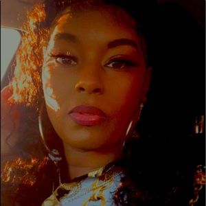 Meet your Posher, Shay